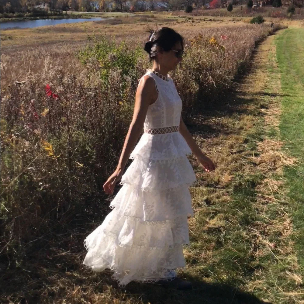 Sandro (Paris ) white dress (no return, final Sale) - Picture 3 of 13